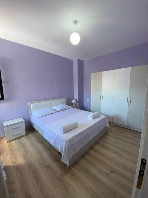 Im Appartement *